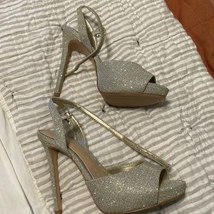 Gianni Bini Gold heels - 7.5 -